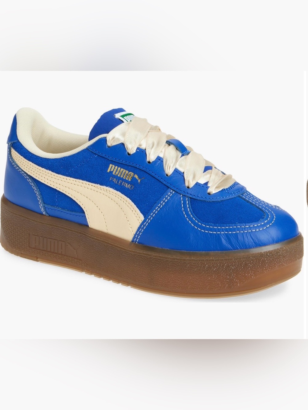 Puma. Women 8.5. NWT & box. Sneaker/iRoyal Blue and Cream. Cool & chic shoes.